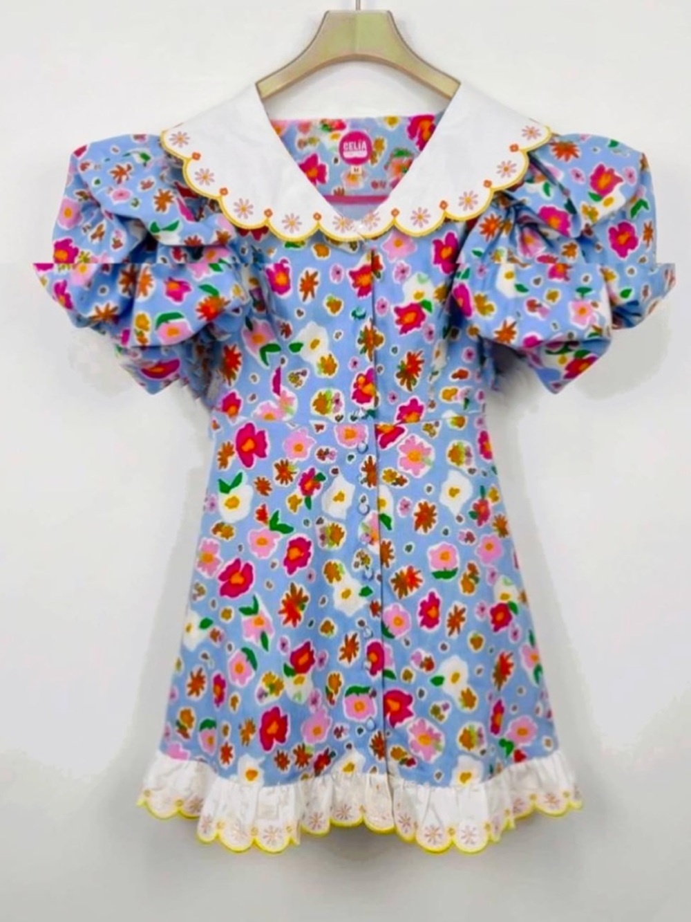Celia B Floral Vibrant Print Mini Dress Size Medium - Picture 2 of 11